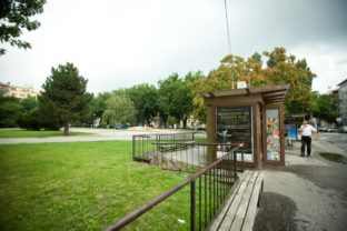 Na Šafárikovom námestí pribudne park