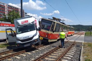 Električka, zrážka