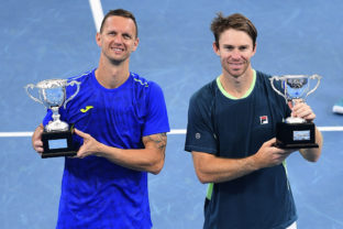 Filip Polasek, John Peers