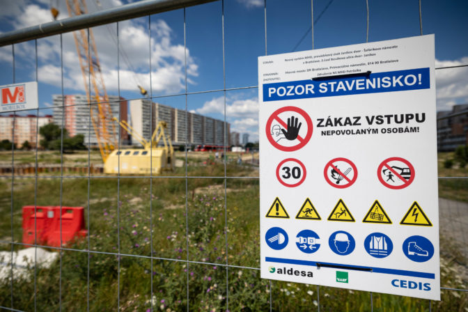 DOPRAVA: Električková trať Bosákova - Janíkov dvor