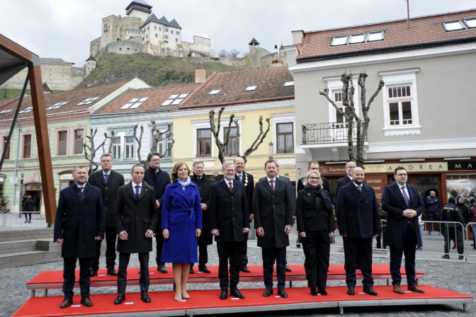 VLÁDA: Spoločné rokovanie vlád SR a ČR