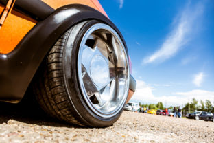 Auto, tuning