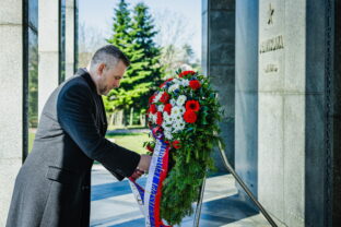 PREZIDENT: 80. výročie oslobodenia Bratislavy