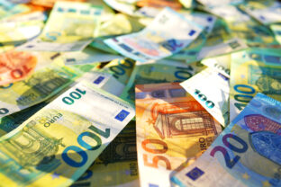 Platy na Slovensku