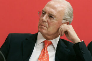 Obit Franz Beckenbauer Soccer